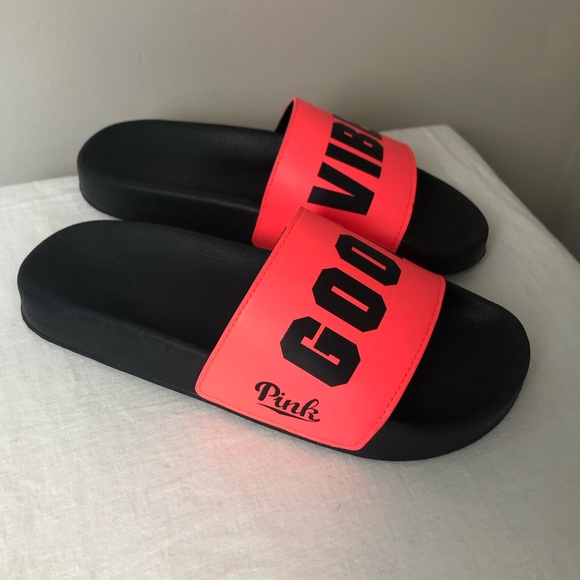 Victoria secret PINK - Good Vibes slides - Picture 3 of 6